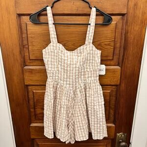 AS Altar'd State Noraline Gingham Romper in Tan Ivory Natural size XS NWTs $72